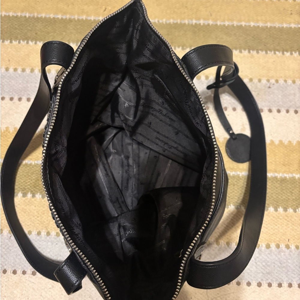 Tommy Bahama Black Lido Key Leather Tote Bag- like new in excellent condition - Picture 7 of 7